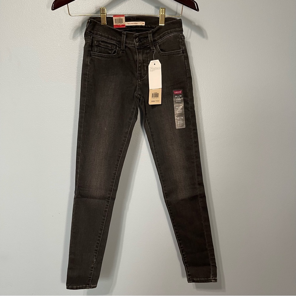 Levi’s. Women’s 710 super skinny dark grey ankle jeans size W24L28 stretchy new